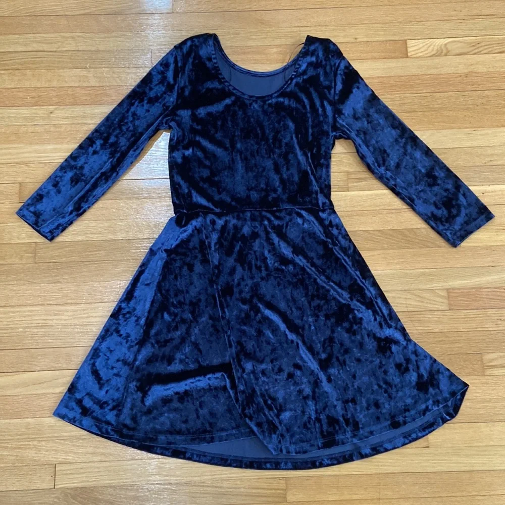 H&M Blue Velvet Long Sleeve Dress - Picture 2 of 2